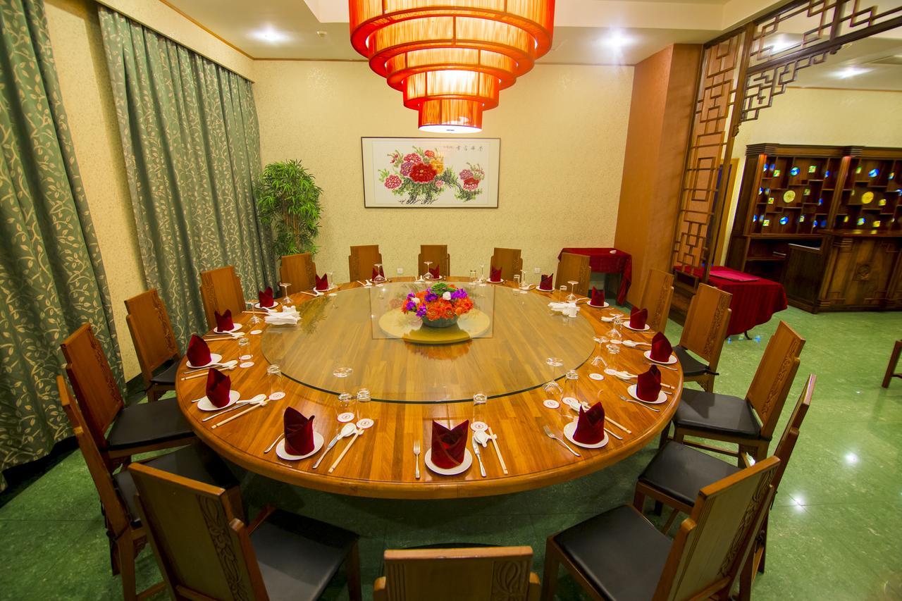 Lagos Oriental Hotel מראה חיצוני תמונה